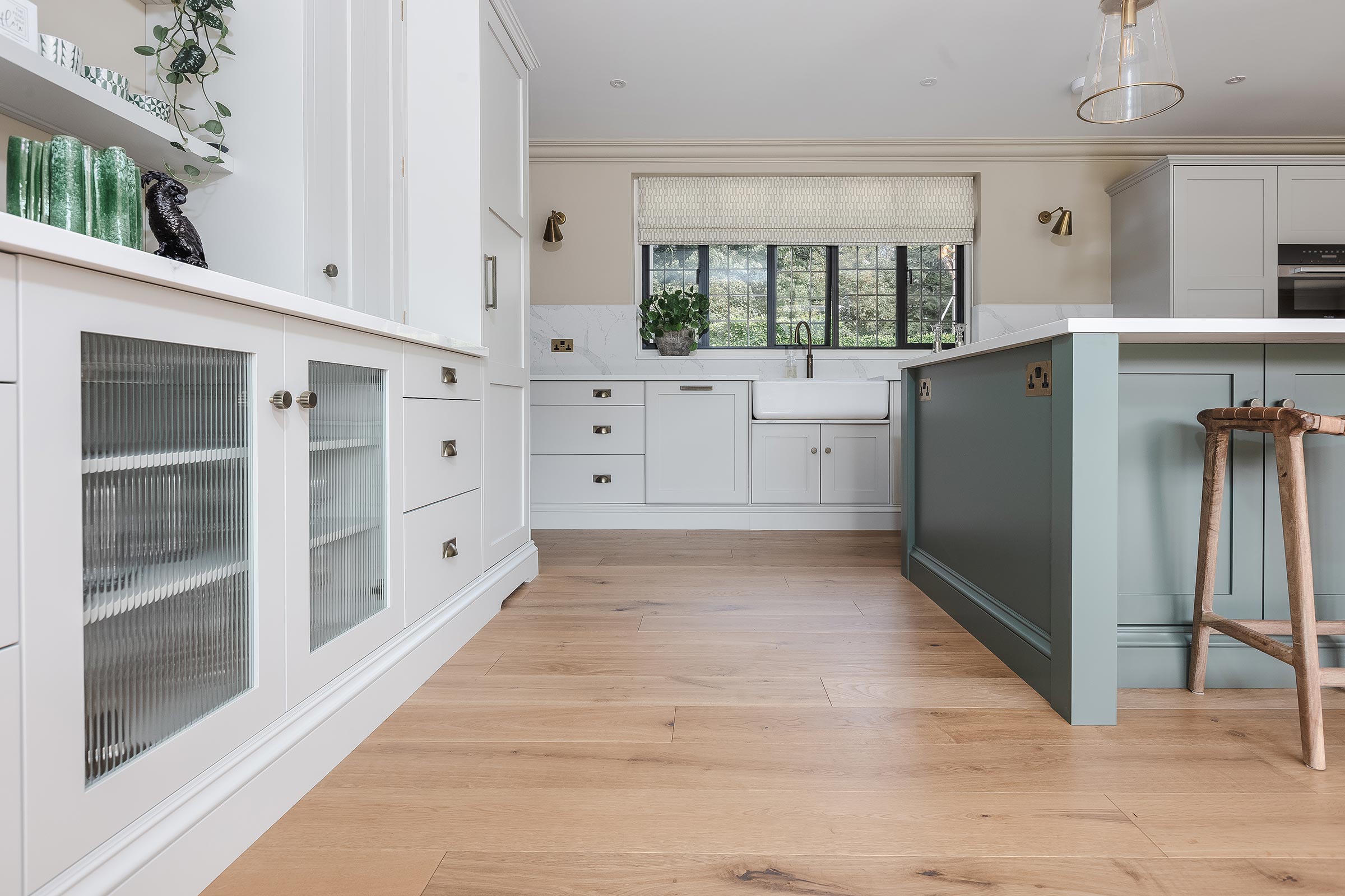 Deco plank wood floors in a kitchen