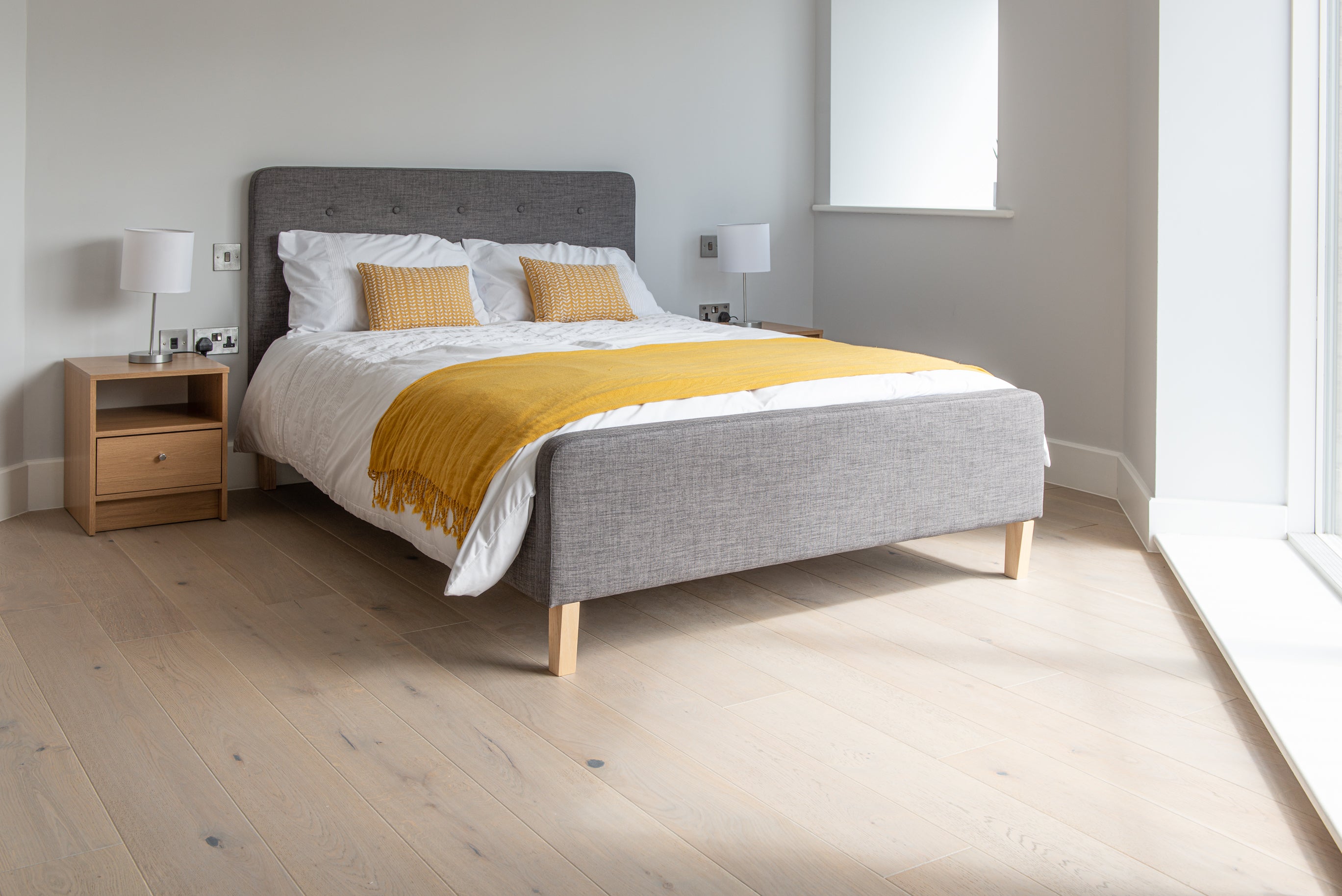 Driftwood Fjordic Shore wood floors in minimalist bedroom design