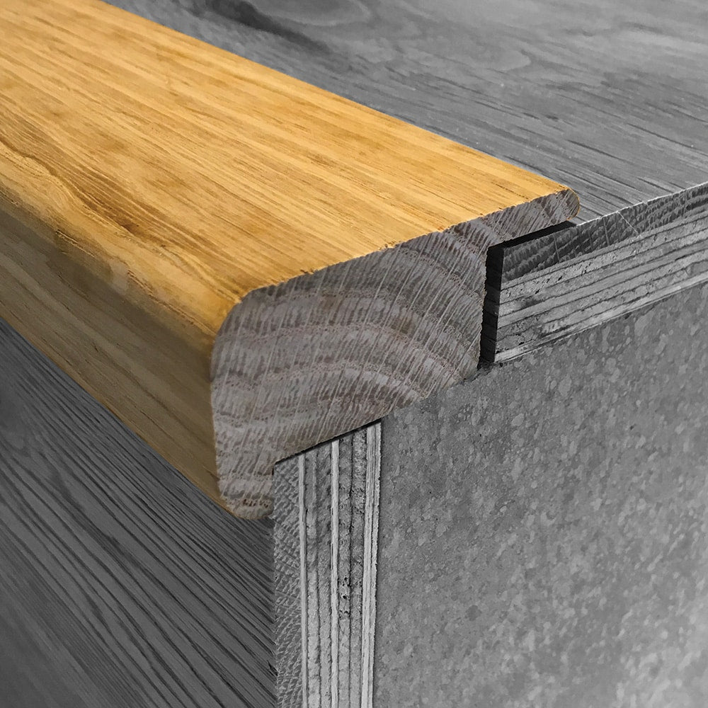 Lip Over Oak Stair Nosing Oak Lacquered - 14mm