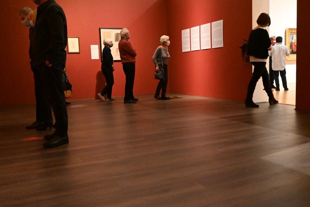 V4 are proud sponsors of The Lightbox’s Raphael exhibition, providing flooring to create a renaissance setting for his works of art