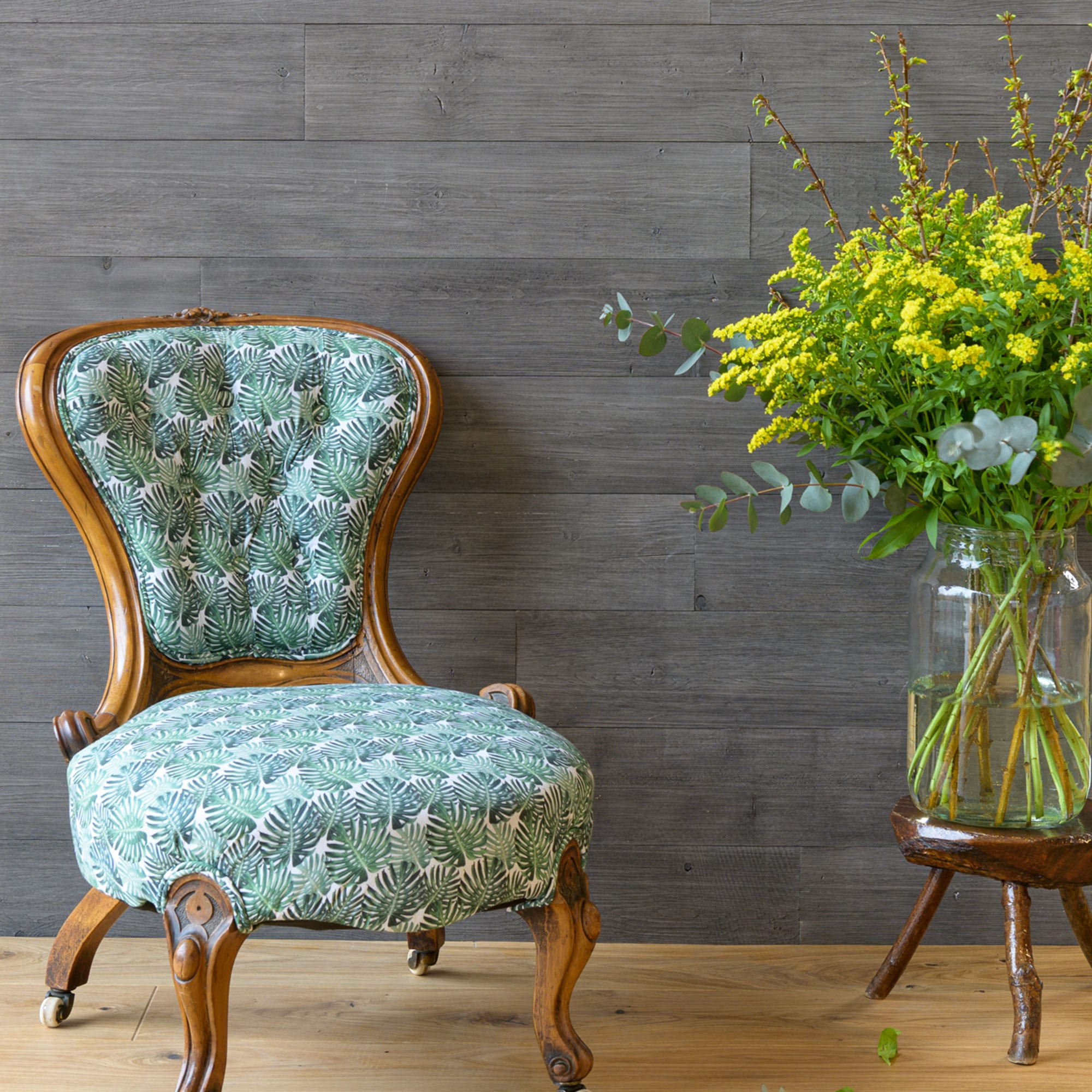 Local antiques shop helps V4 launch Panneau Peel & Stick wooden wall panels