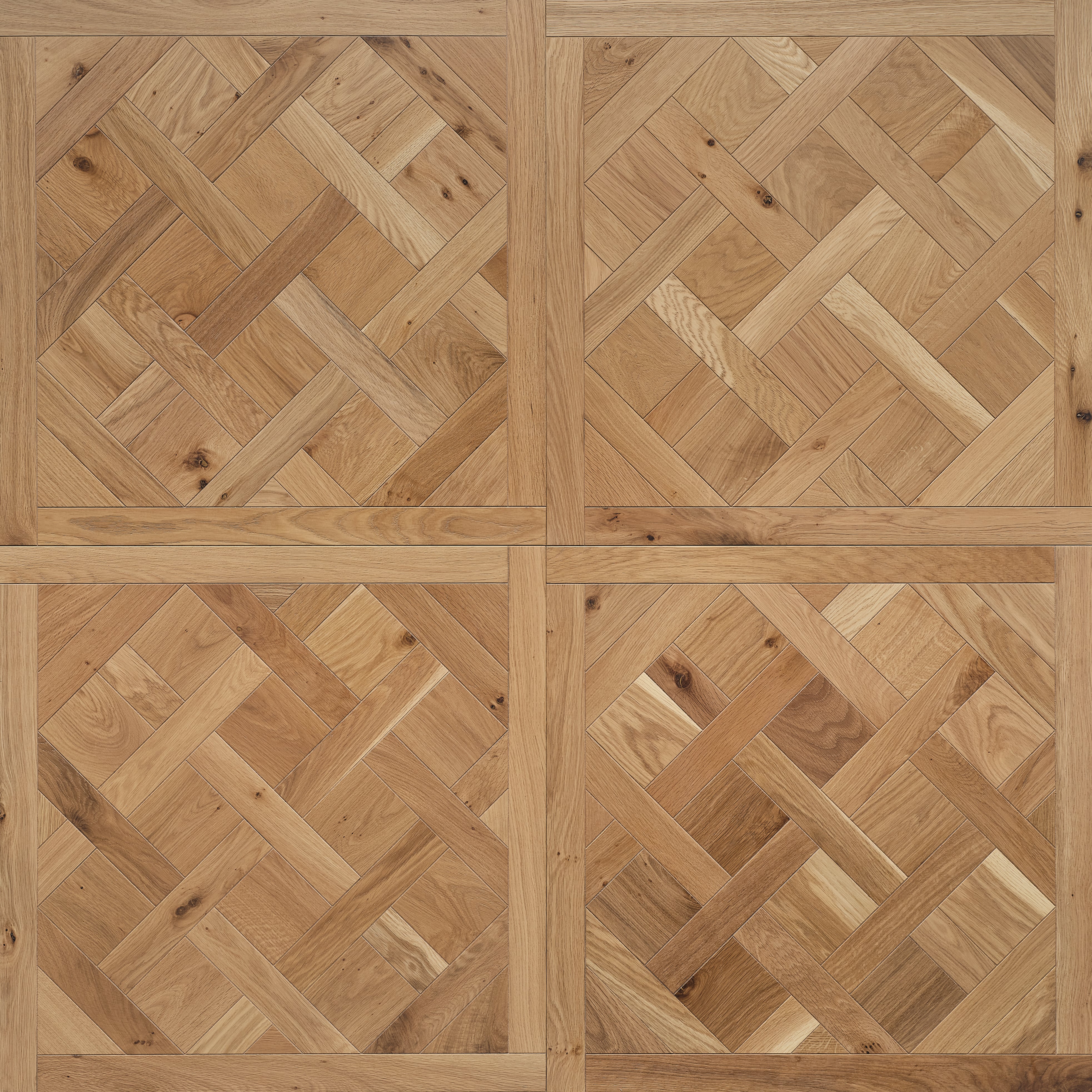 Wooden Versailles parquet floor with block pattern