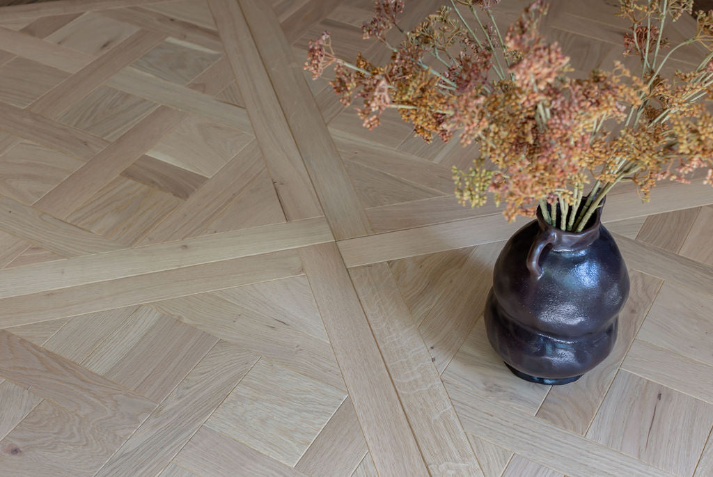 Chalk - Engineered Natural Oak Versailles Panel